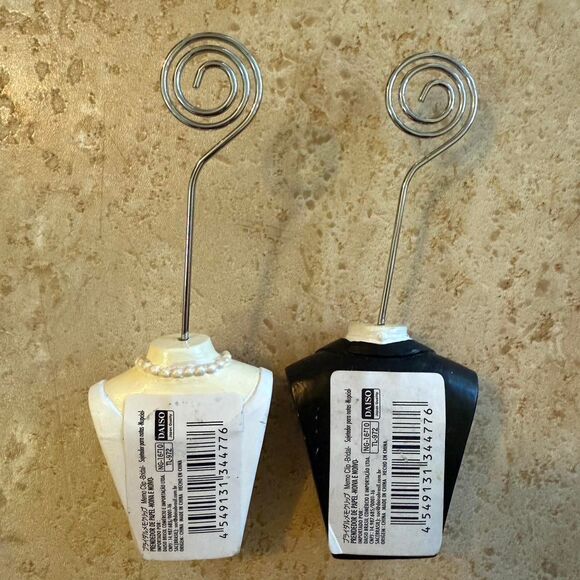 Place Card-Number or Photo Holders - Picture 2 of 3